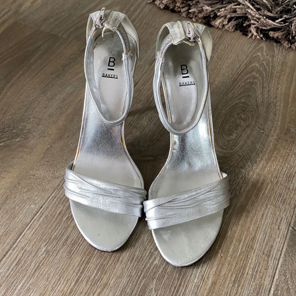Bakers Silver high heels size 7